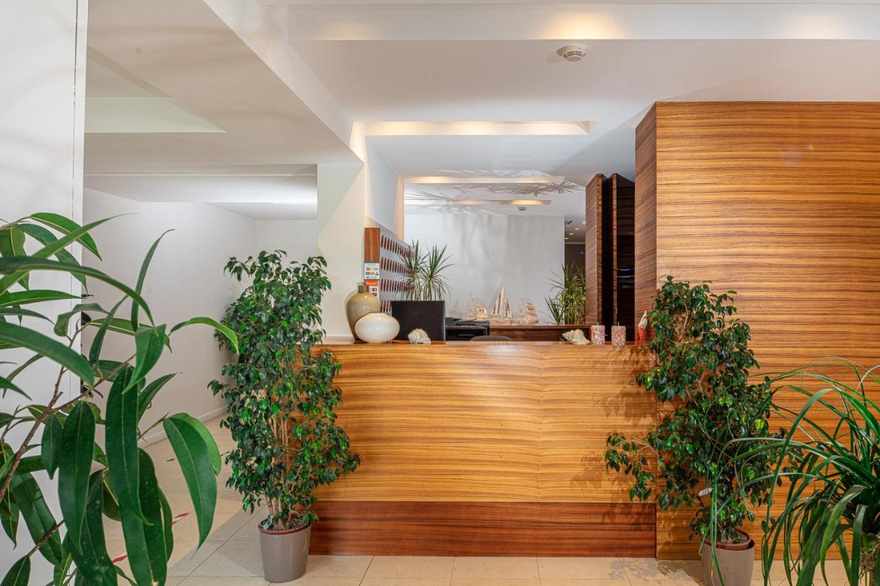 Hotel Martini Lignano Sabbiadoro Luaran gambar